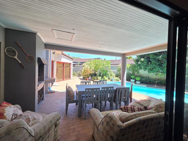 To Let 1 Bedroom Property for Rent in Vierlanden Western Cape